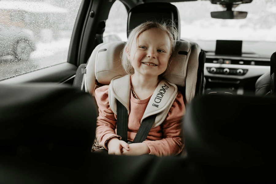 Car seat regulations – R44 or R129?