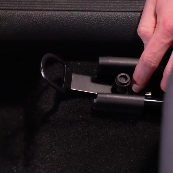 attachment loop align with screw image installation