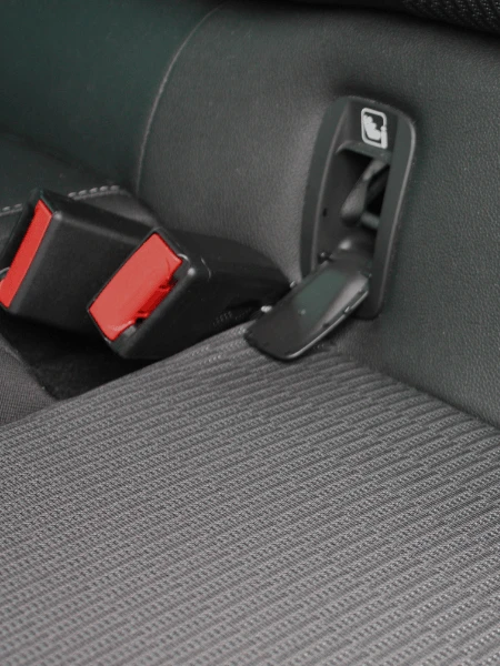 hero block mobile isofix connectors