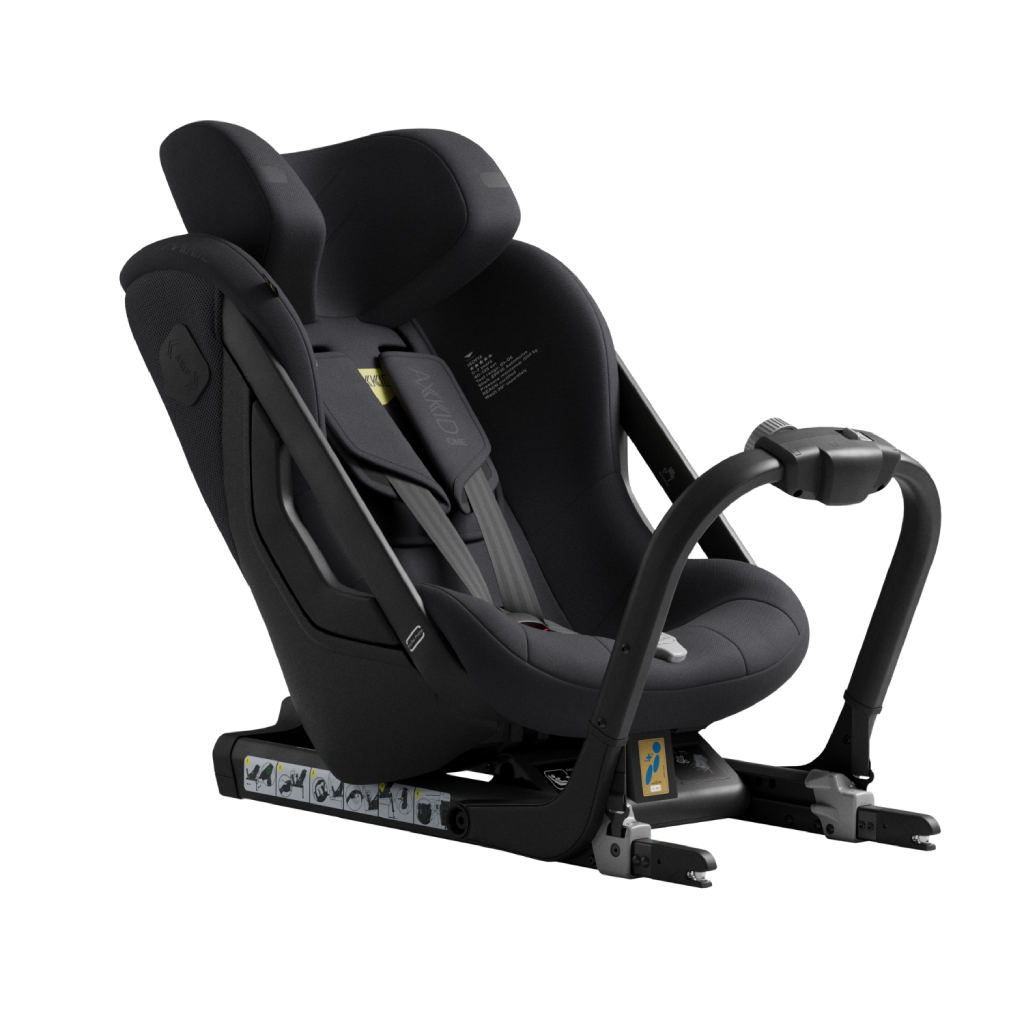 Axkid One rear facing car seat from months Axkid