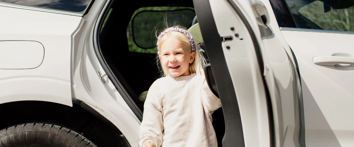 Is it safe for your child to eat in their car seat?