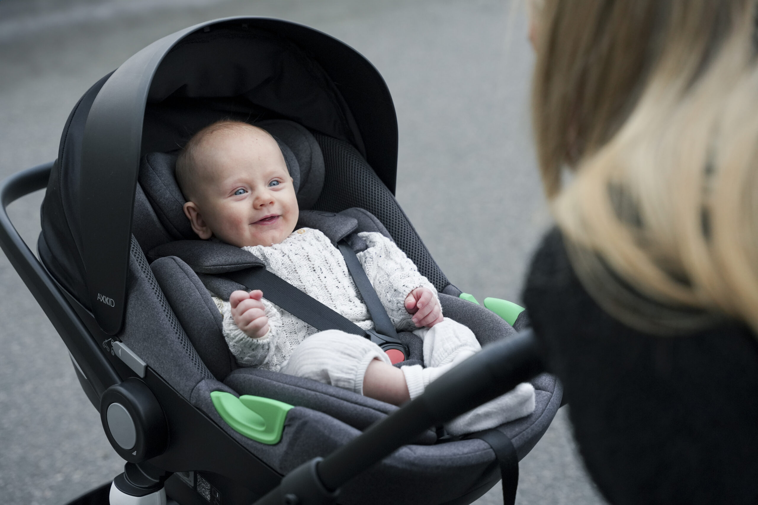 gokid lifestyle (bugaboo fox 5 & thule urban glide) 6